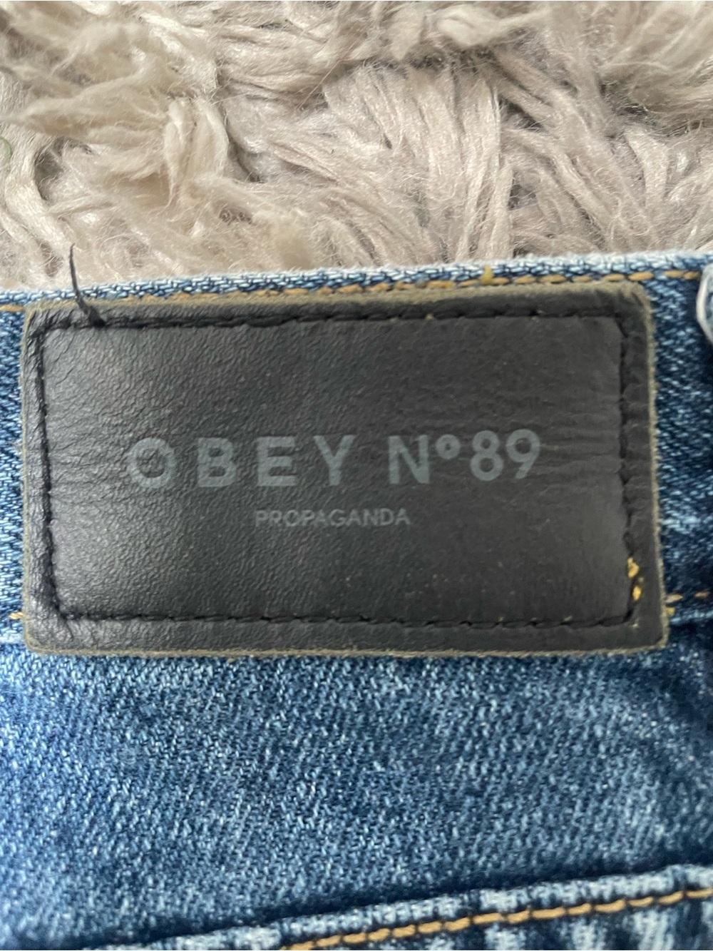 Obey No.89 The Nemesis Low Rise Relaxed Fit Tapered Leg Patched Distressed Jea - Picture 6 of 9